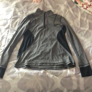 Champion women XS grey pull over jacket long sleeve quarter zip